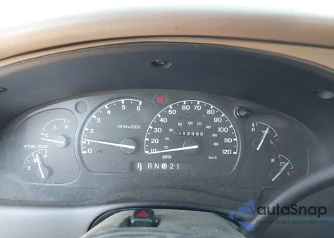 2001 Ford Explorer Xlt из США, поврежденный, VIN 1FMZU83P11ZA61062